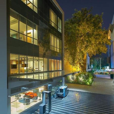 Park Inn By Radisson Гвалиор Екстериор снимка
